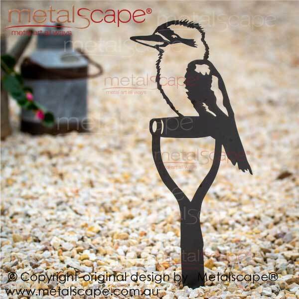 Metalscape - Metal Garden Art - Gardenscape -Kookaburra on Spade Handle