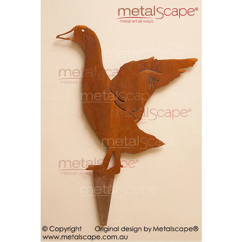 Metalscape - Metal Garden Art - Gardenscape -Duck on Spike
