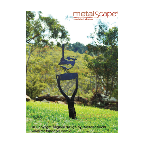 Metalscape - Metal Garden Art - Gardenscape -Wren 3 (tail up) on Spade Handle