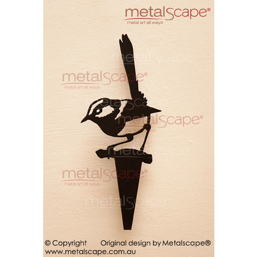 Metalscape - Metal Garden Art - Gardenscape -Wren 5 (Leaning Over) on Spike